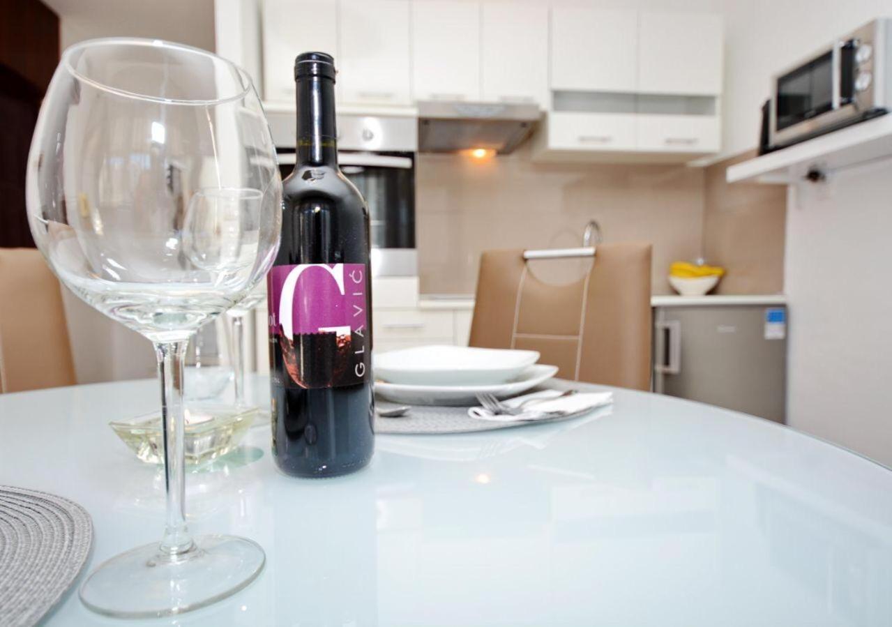 Apartment T&L ซาดาร์ ภายนอก รูปภาพ