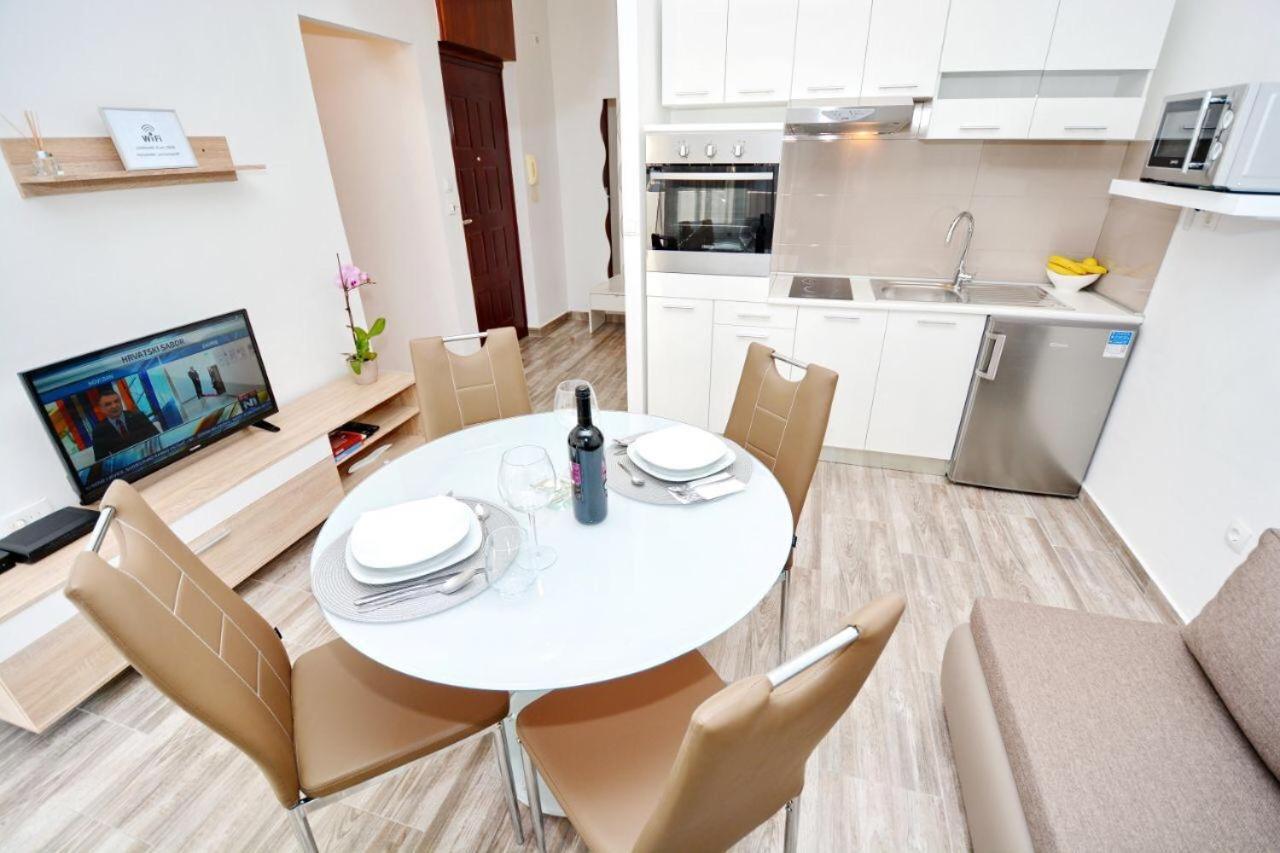 Apartment T&L ซาดาร์ ภายนอก รูปภาพ